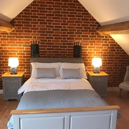 Stunning Rural Apartment, Walking Distance To Three Choirs Vineyard & Restaurant, Gloucestershire Newent Bagian luar foto
